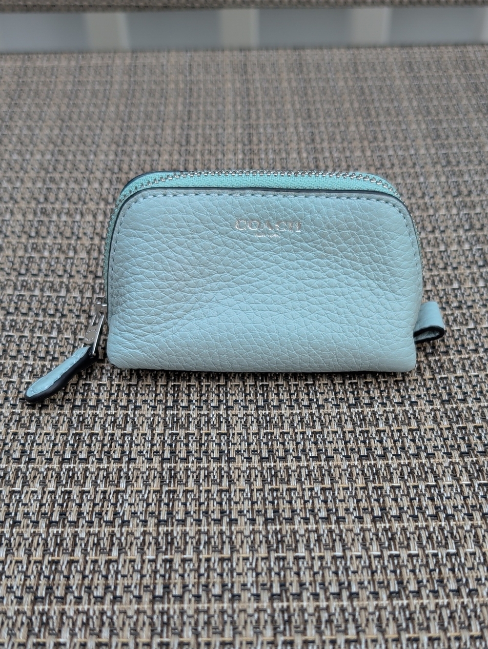Coach Micro Cosmetic Case/Coin Purse (C9598G)